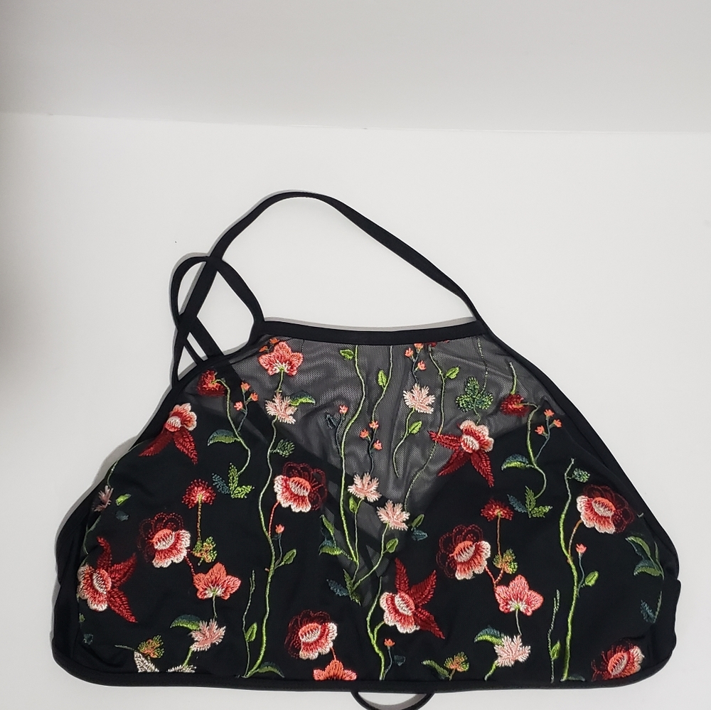 Xhilaration Black Floral Swim Top Large